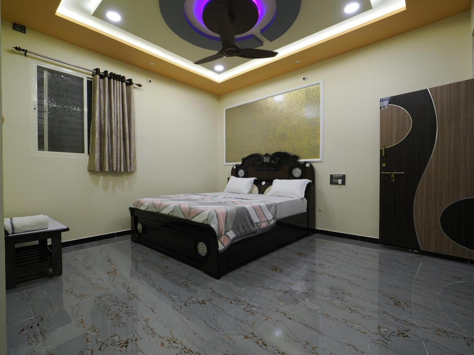 Coconut Homestay ฮัมปี ภายนอก รูปภาพ